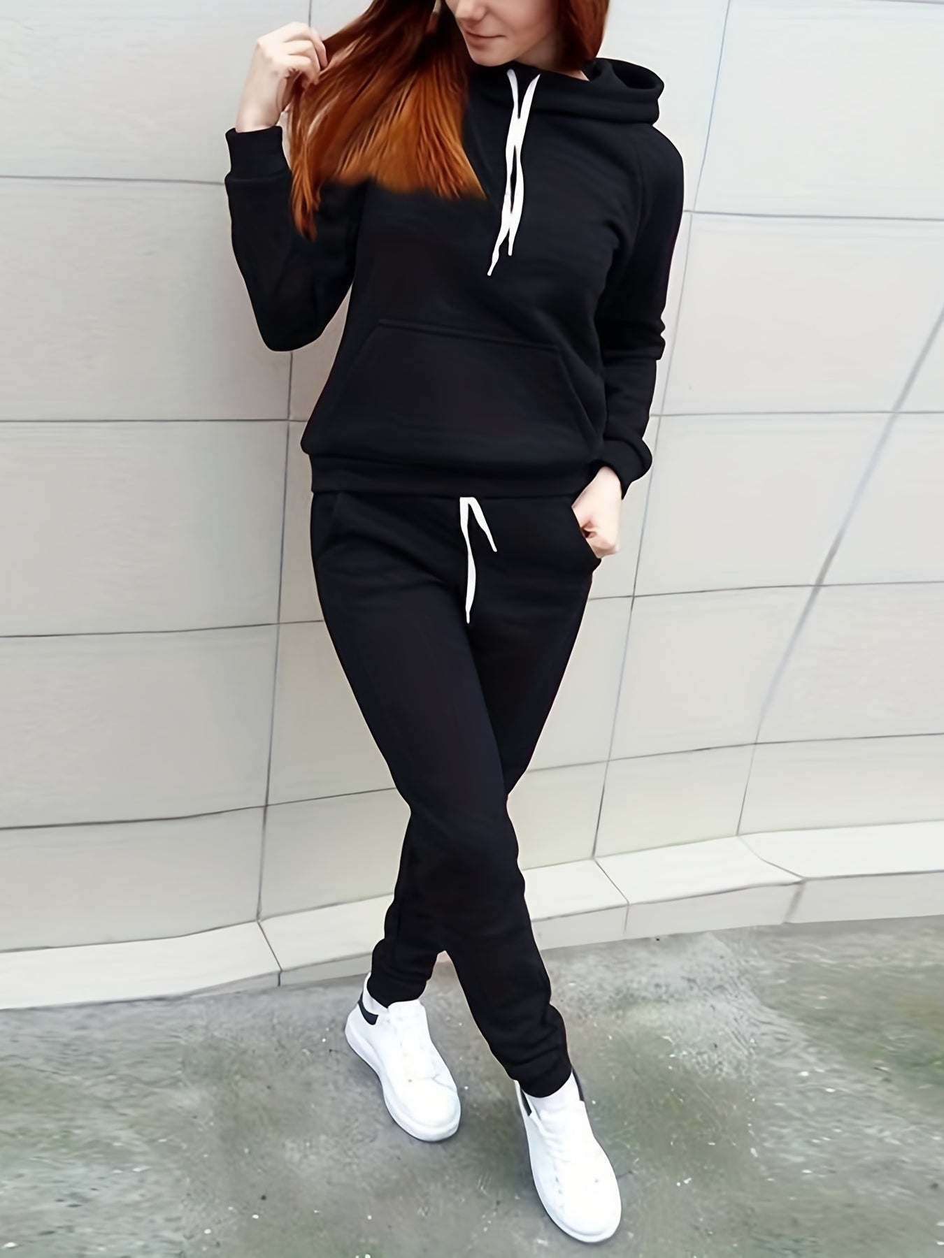 Set Deportivo de Sudadera y Pantalón para Mujer – Cómodo, Casual y Perfecto para Invierno